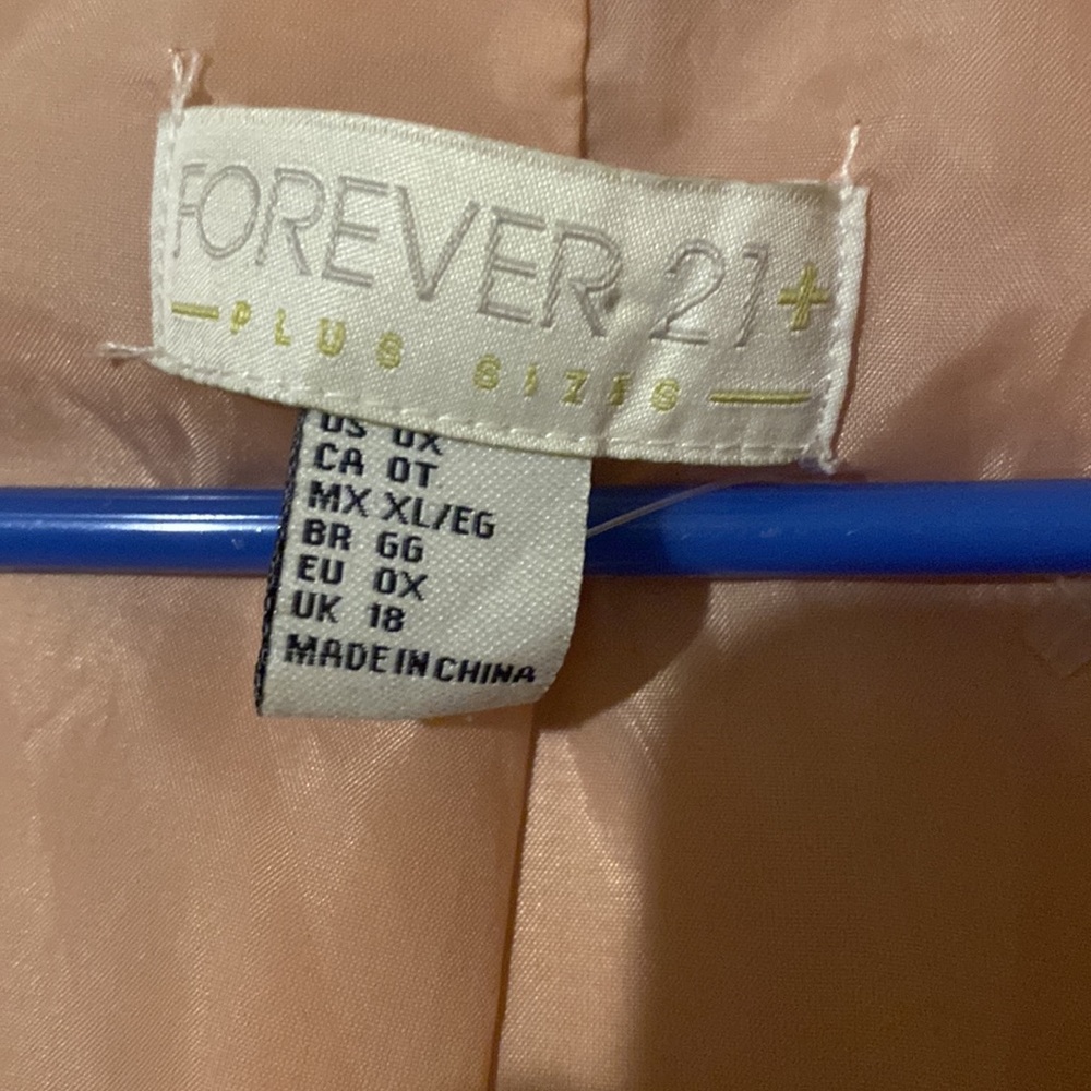 Cute Spring Jacket - image 4